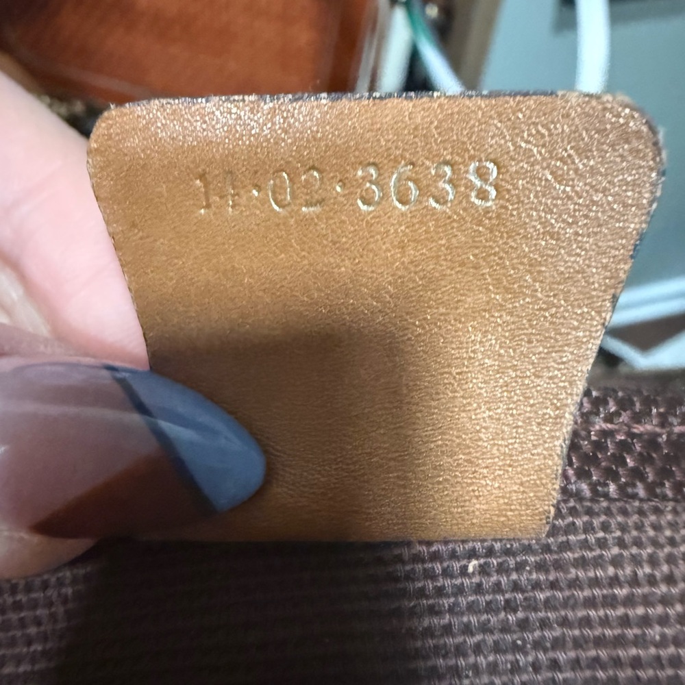 Vintage Gucci Crest Monogram Tote | Late 70s GG Canvas Shoulder Bag - Picture 10 of 12